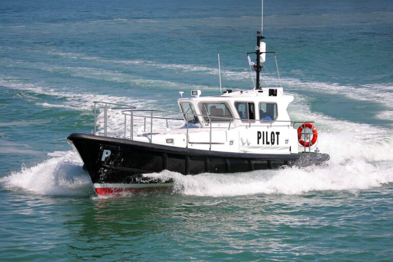 Gibraltar Pilots order new Seaward 35 pilot boat