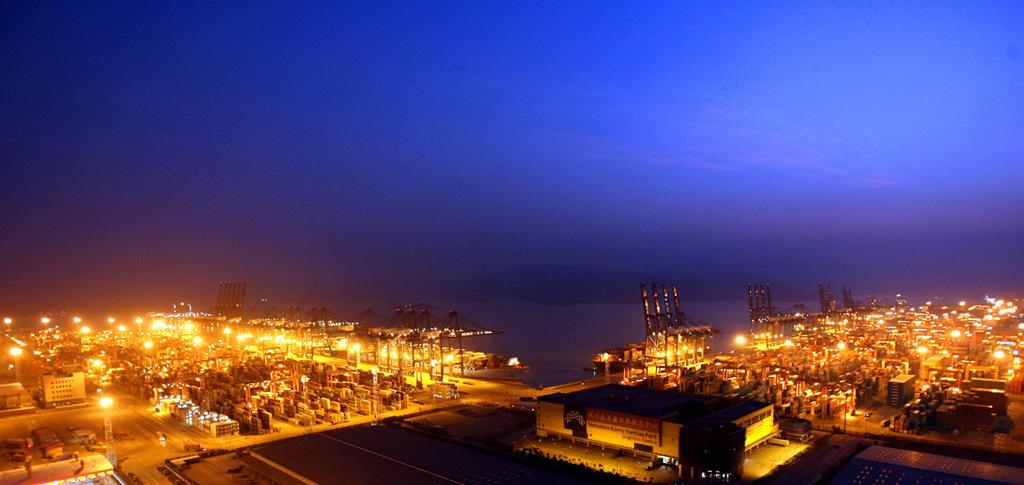 Compulsory pilotage in force to and from Shenzhen's Yantian terminal