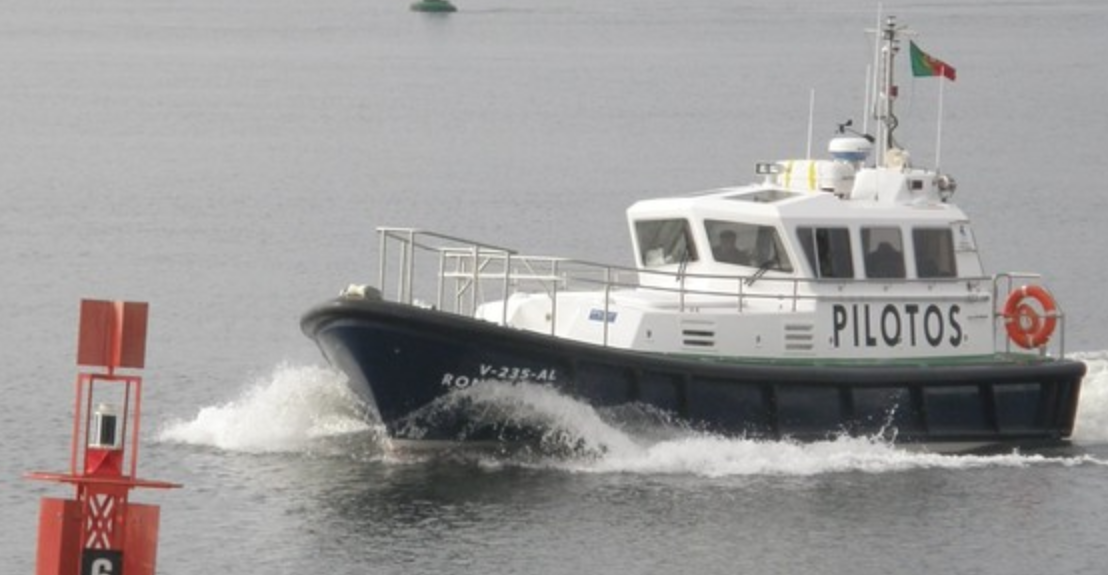 Pilots and ship´s Captains